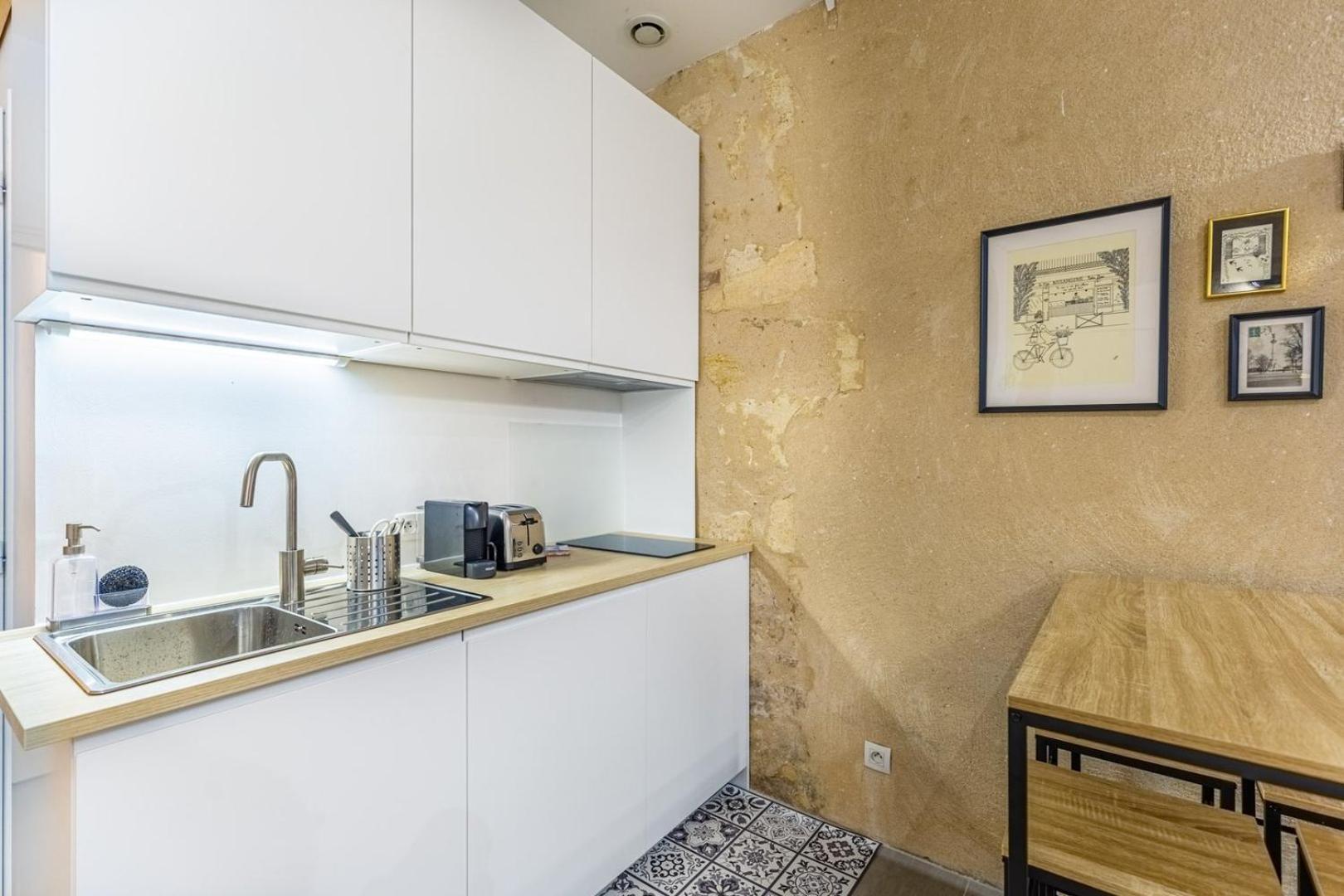 Guestready - Cozy Apt In Frederic & Isabelle Place Bordeaux Eksteriør bilde