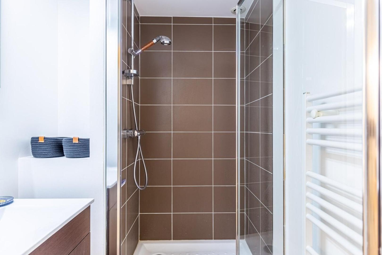 Guestready - Cozy Apt In Frederic & Isabelle Place Bordeaux Eksteriør bilde
